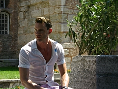 Istanbul Trying to Think Myself Cool